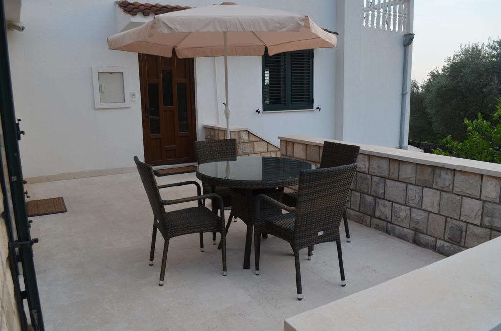 Apartments Tmv Dragovic Sveti Stefan Room photo