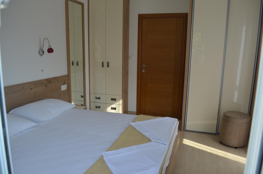 Apartments Tmv Dragovic Sveti Stefan Room photo