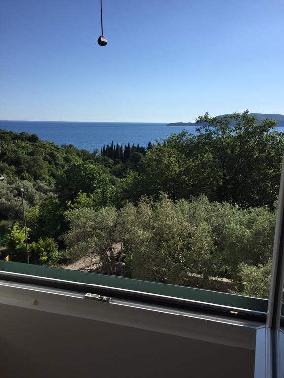 Apartments Tmv Dragovic Sveti Stefan Exterior photo
